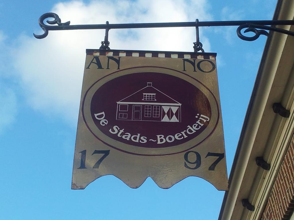 Hotel De Stadsboerderij/ Eetcafe De Brabander Hindeloopen Exteriör bild