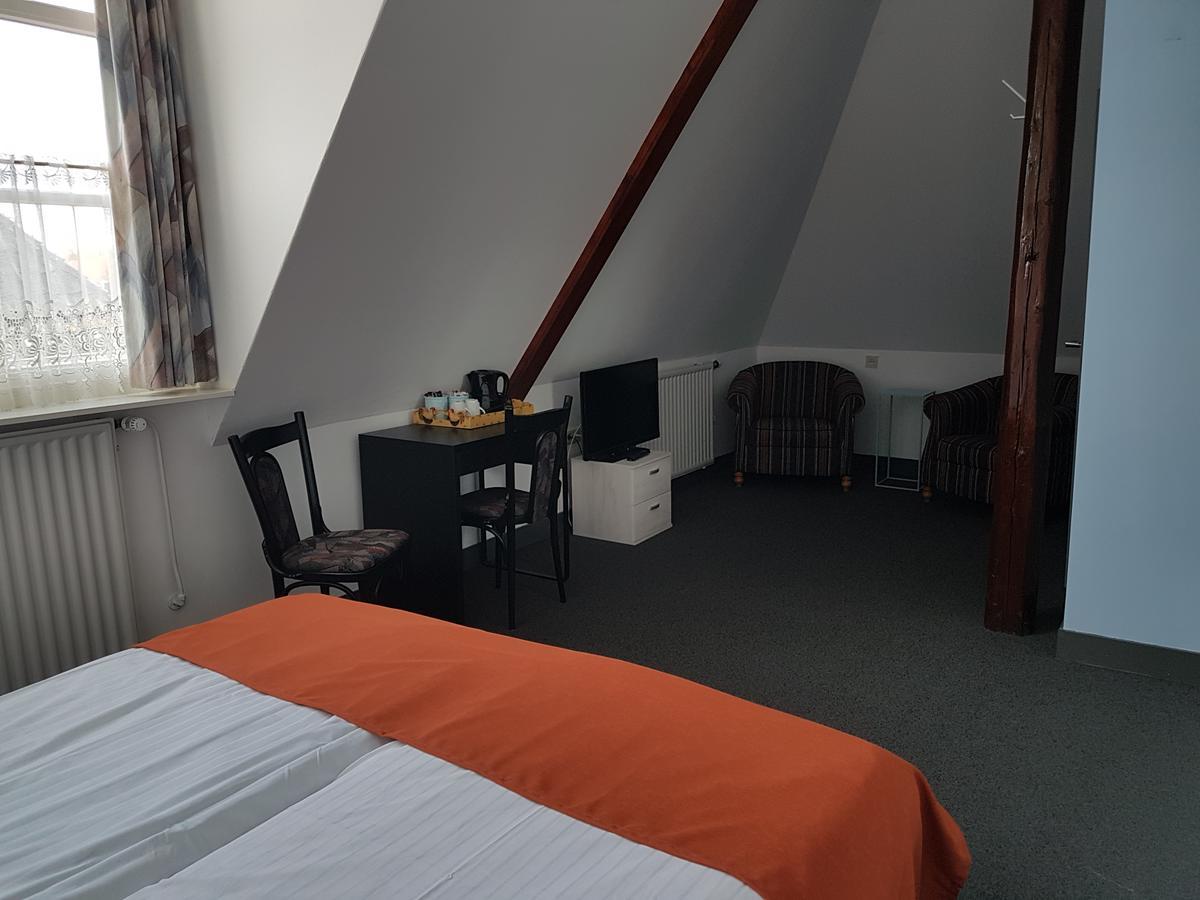Hotel De Stadsboerderij/ Eetcafe De Brabander Hindeloopen Exteriör bild